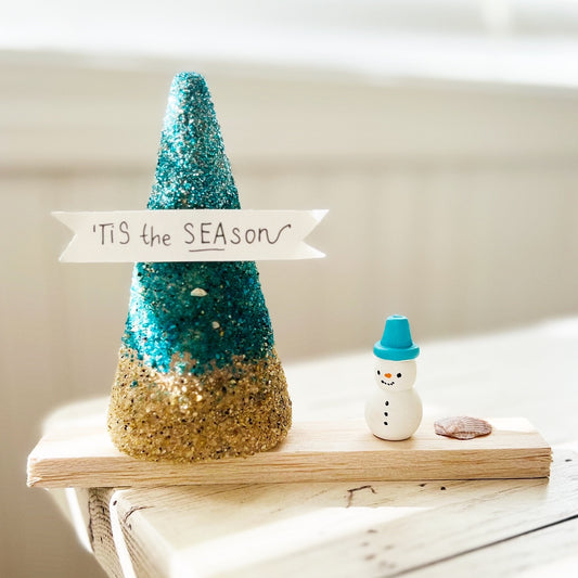 Coastal Cottage Sand and Glitter Miniature Decor with Snowman